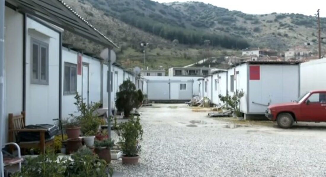 Τους στέλνουν στα δικαστήρια για τα κοντέινερ σεισμοπαθών