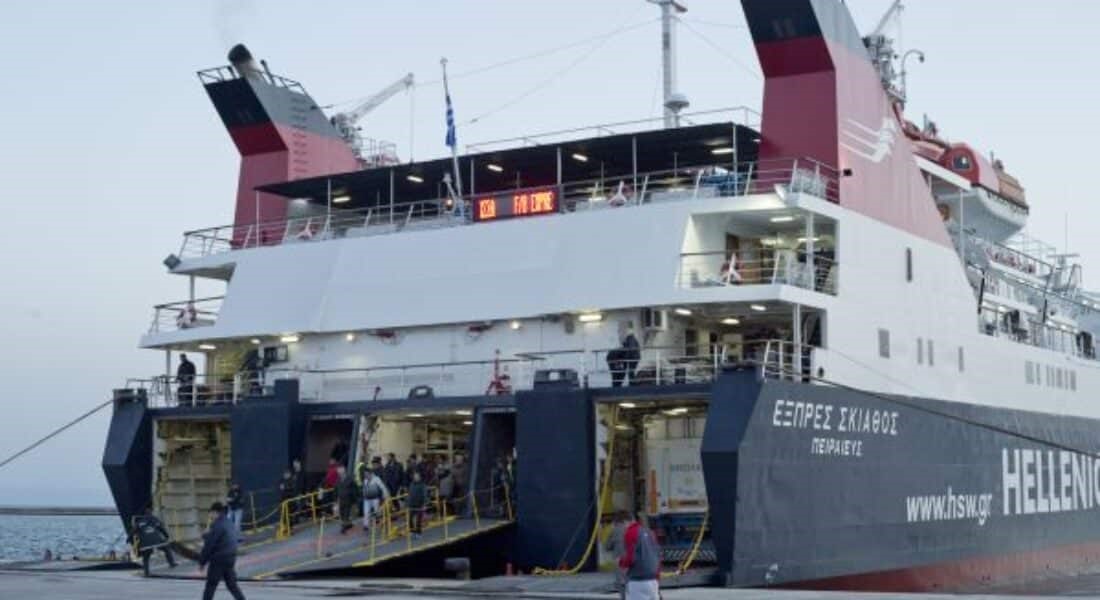 O ανταγωνισμός συγκράτησε τις τιμές στα ακτοπλοϊκά εισιτήρια