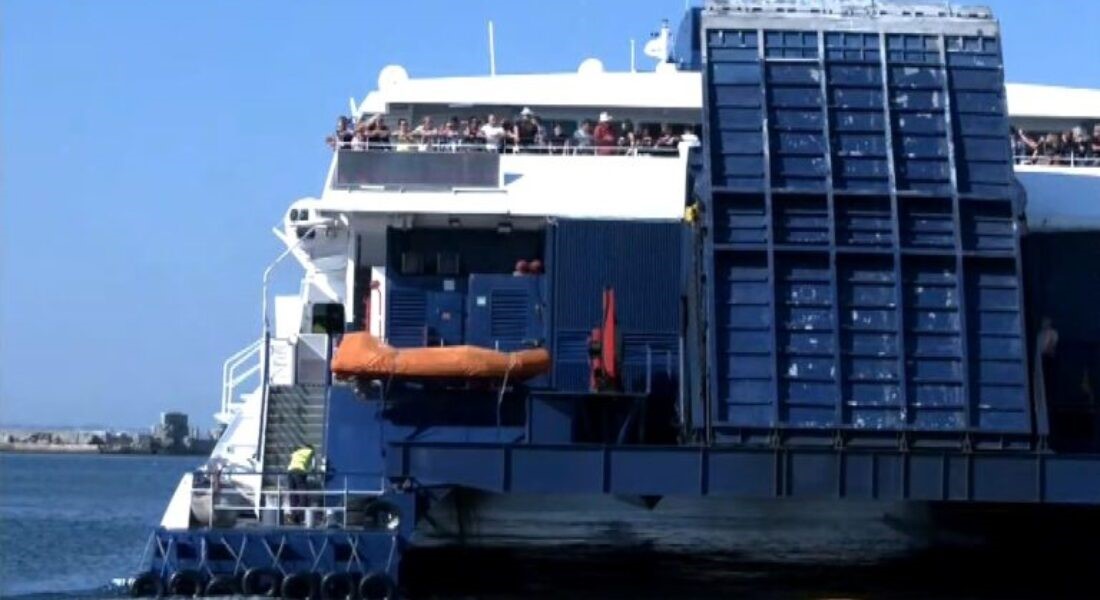 Ακτοπλοϊκή σύνδεση με τη Μυτιλήνη και τη Χίο 35 χρόνια μετά