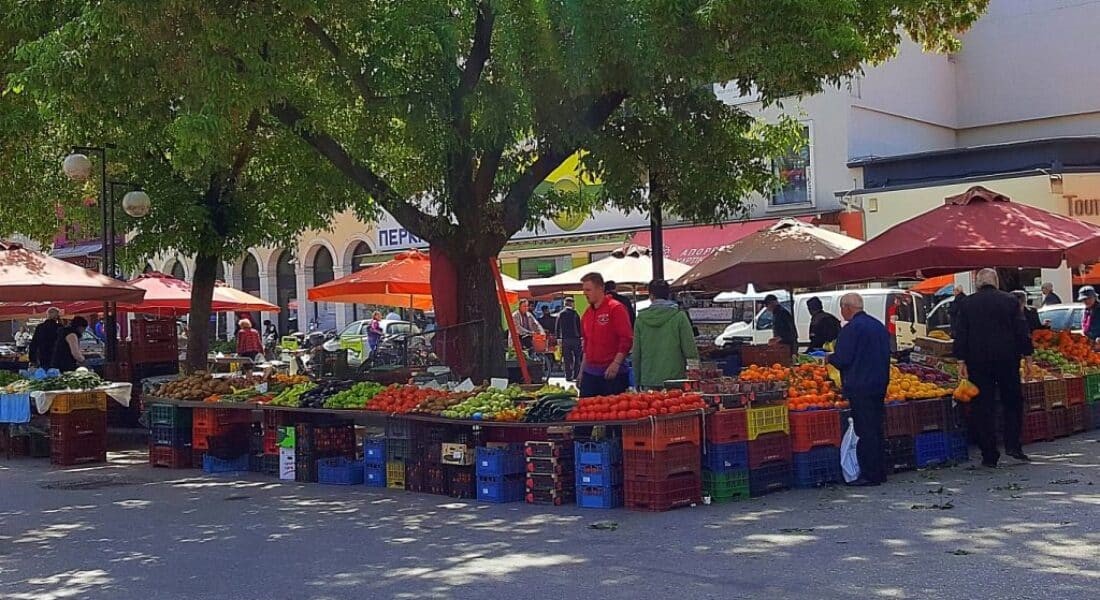 Χωρίς λαϊκή αγορά αύριο λόγω απεργίας των παραγωγών