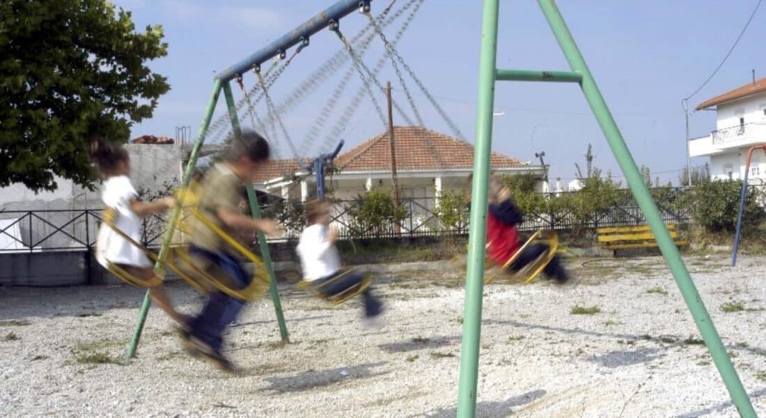 Υπέκλεπταν επιδόματα Ρομά στον Τύρναβο