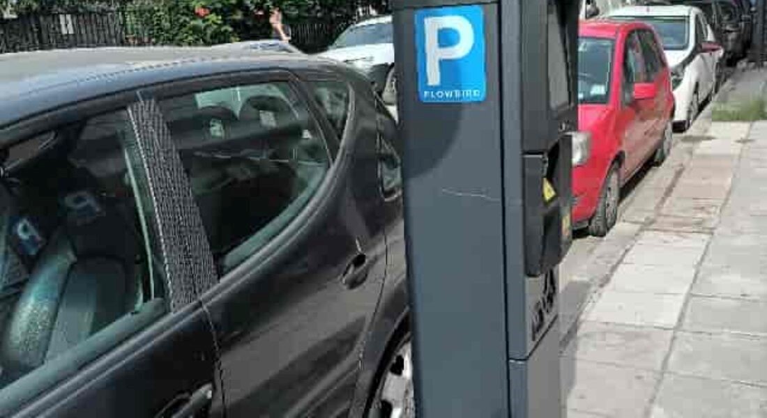 Λάρισα: Περισσότερα ΙΧ, λιγότερος χώρος