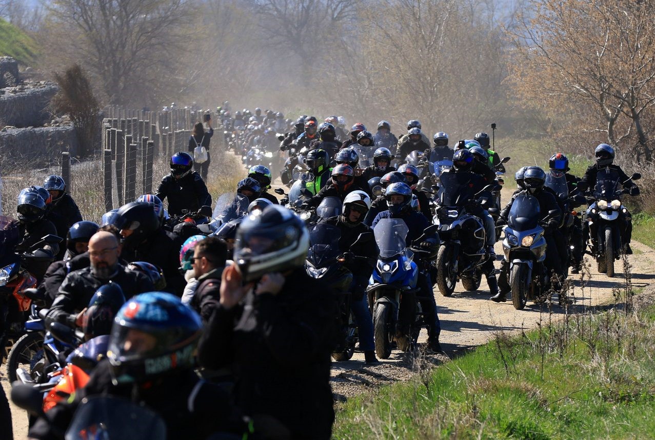 Συμβολική μοτοπορεία και αγώνας δρόμου στα Τέμπη