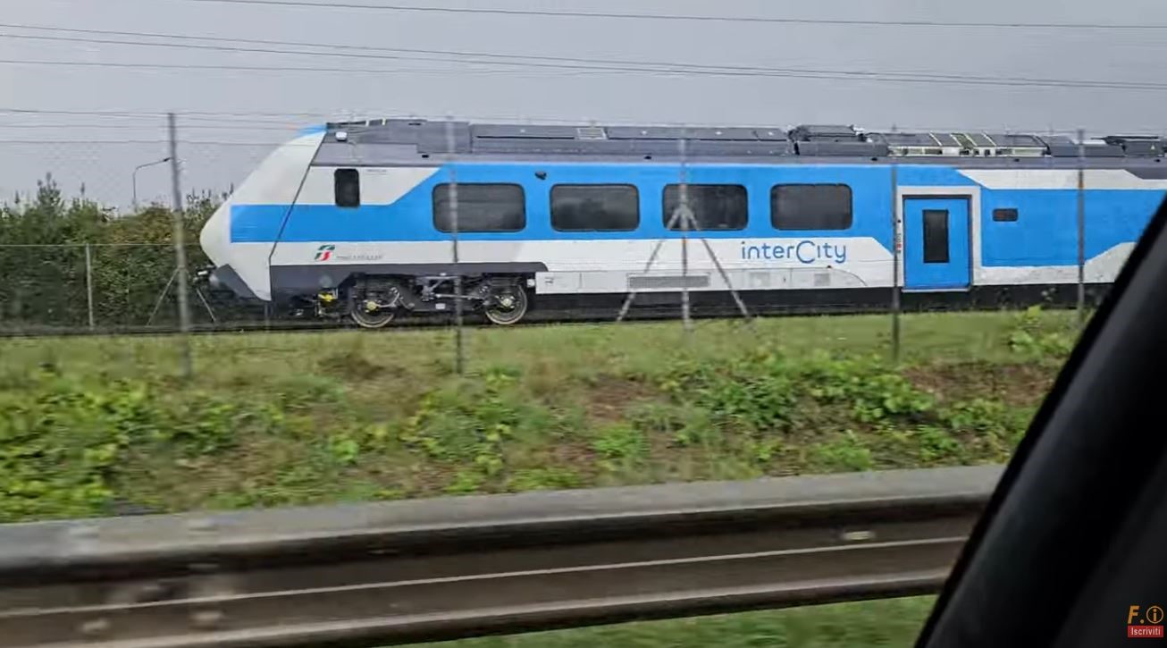 Σε δοκιμές οι νέοι υβριδικοί συρμοί Intercity 