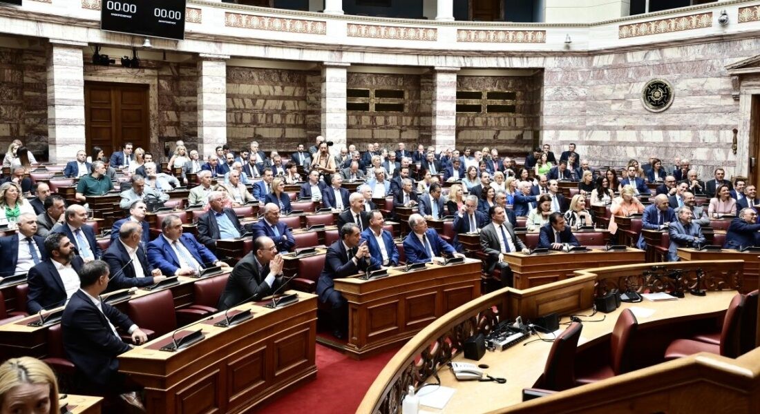 Γραμμή για άρση ασυλίας αλλά και ψήφος κατά συνείδηση