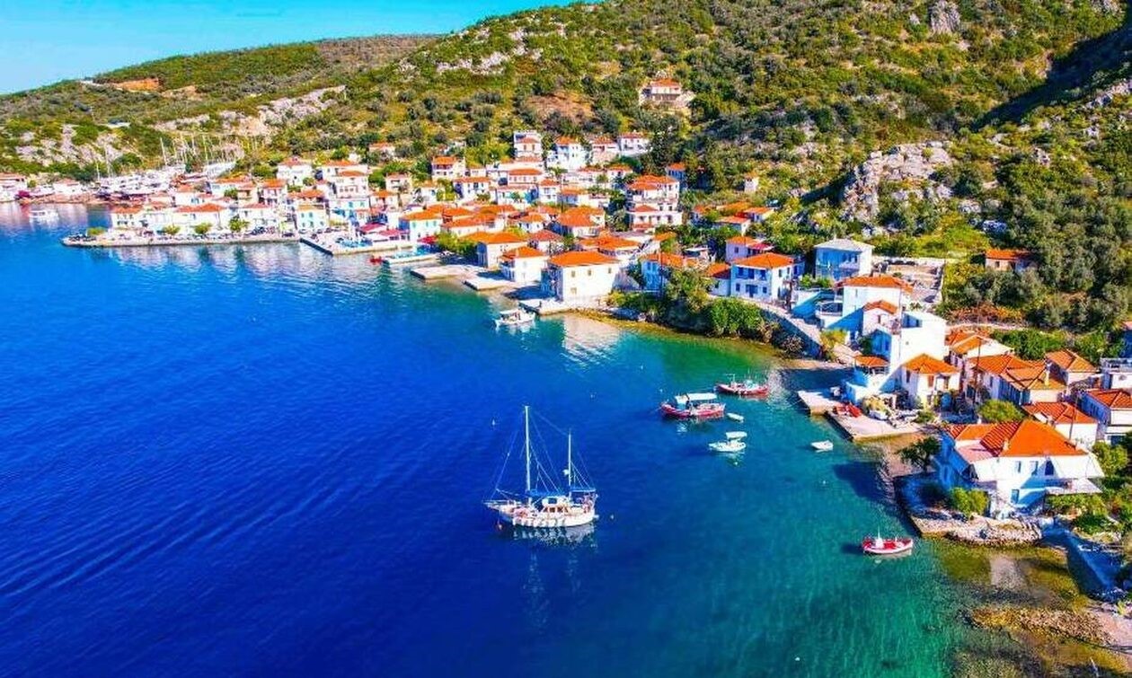 Έπεσε νεκρός στις διακοπές του 74χρονος