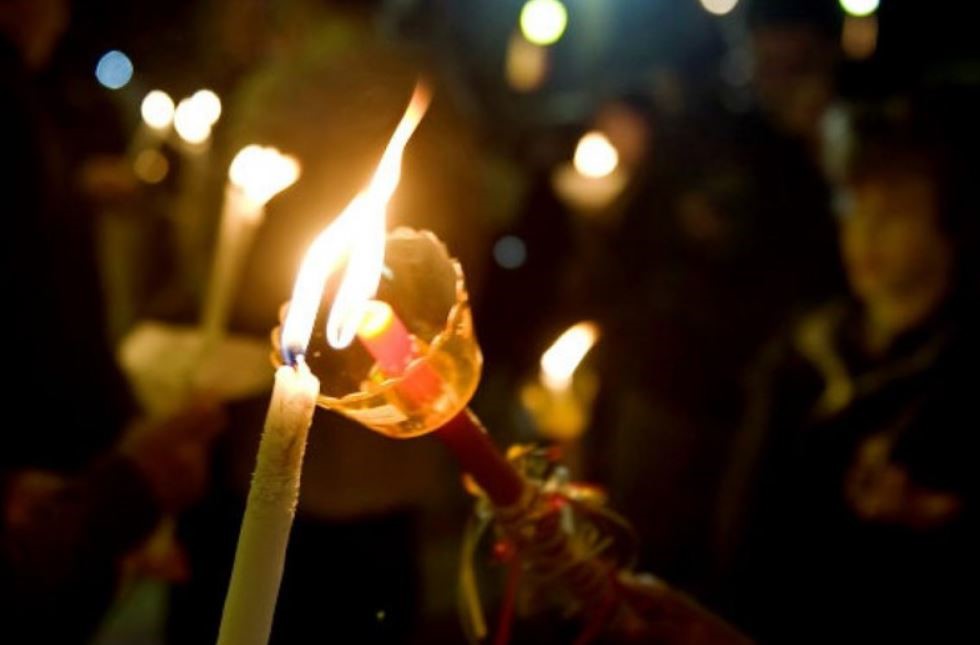 Μέσω Νέας Αγχιάλου η μεταφορά του Αγίου Φωτός