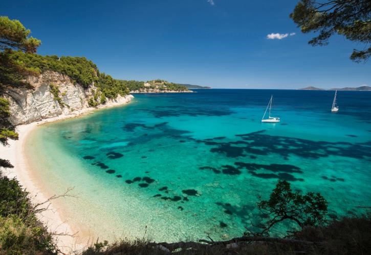 Η Mirror "ανακαλύπτει" την Αλόννησο