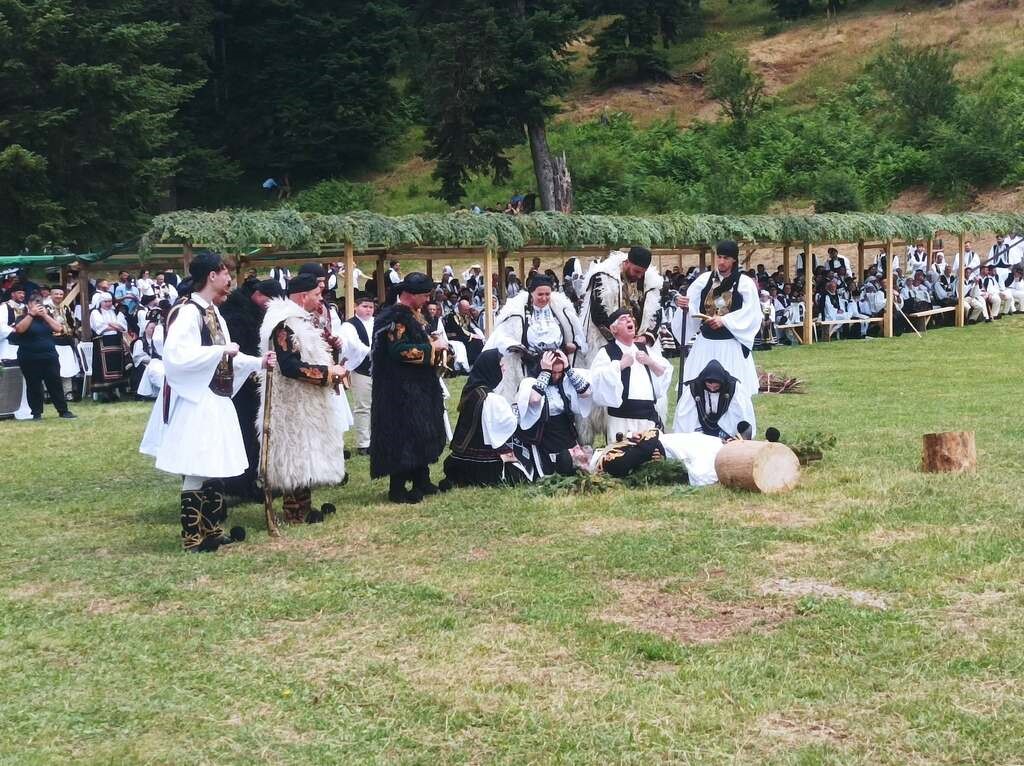 Οι Σαρακατσαναίοι αντάμωσαν και φέτος στο Περτούλι