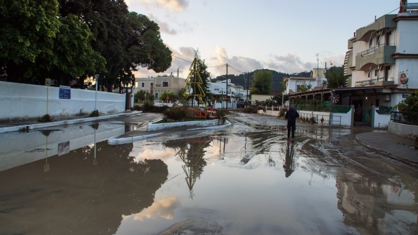 Εξασθενεί σήμερα η κακοκαιρία "Bora"