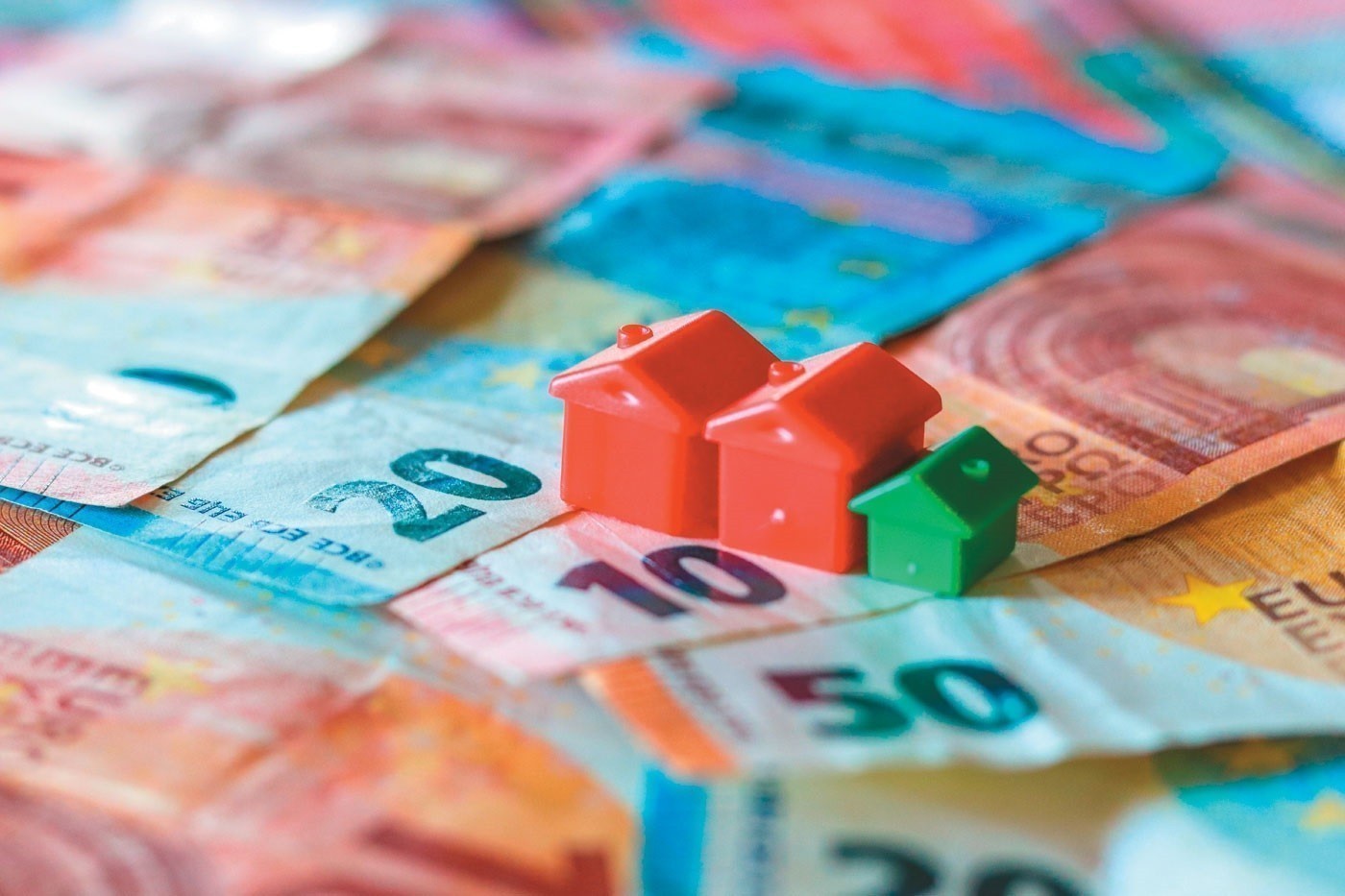 Παράθυρο ευκαιρίας για κόκκινους δανειολήπτες