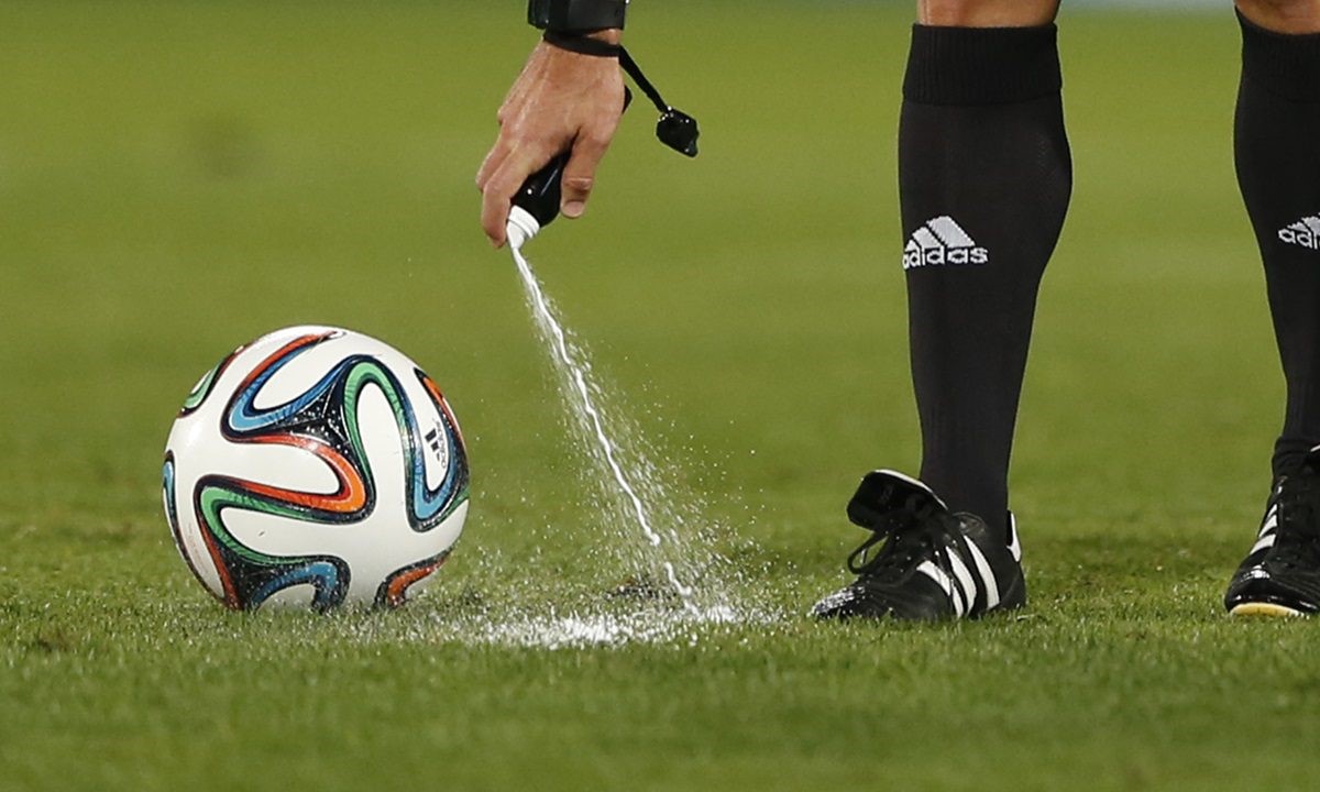 Ανέστειλαν την αποχή οι διαιτητές