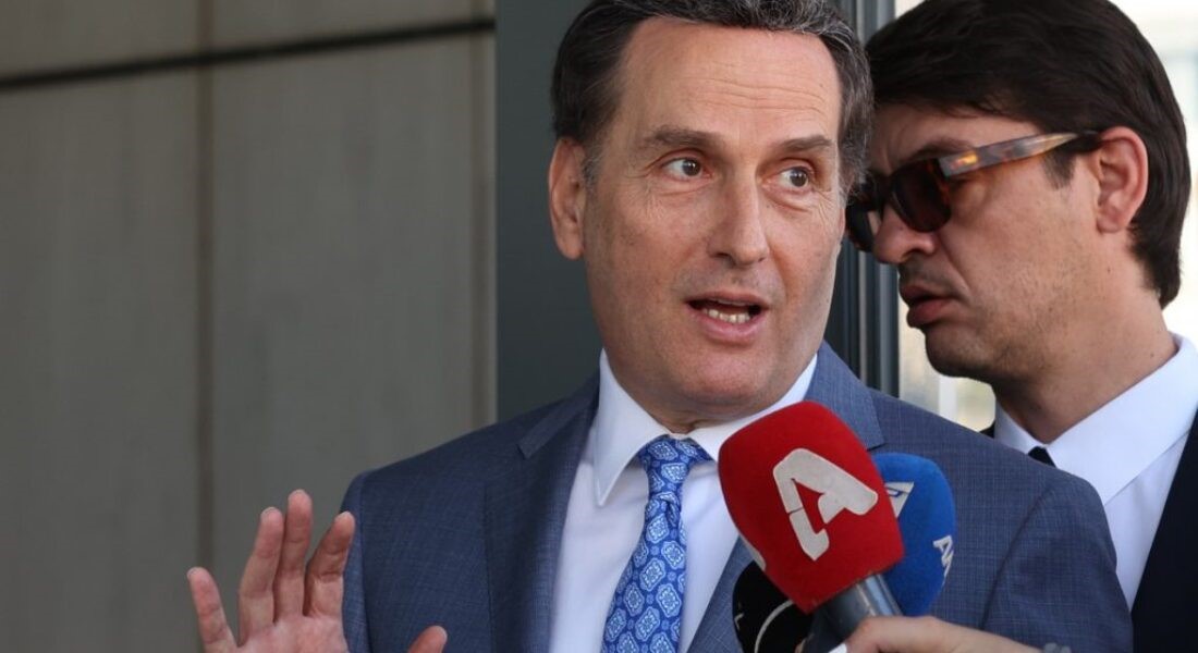 O Δημητρακόπουλος αναλαμβάνει δικηγόρος του Τζιωρτζιώτη