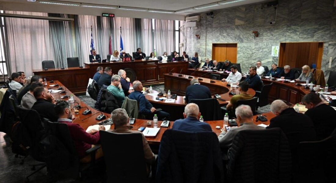 "Ναι" στις κάμερες στα σχολεία από το δημοτικό συμβούλιο 