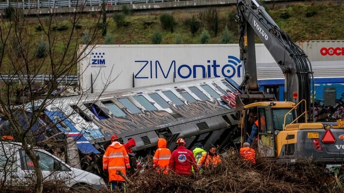Χάδι σε Τριαντόπουλο η δίωξη για απλή «παράβαση καθήκοντος»
