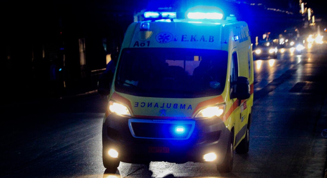 Tραυματισμός γυναίκας μετά από τροχαίο στη Λάρισα