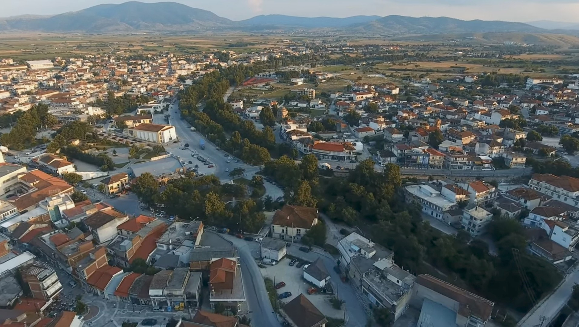 27 δηλώσεις συμμετοχής από αρχιτεκτονικά γραφεία