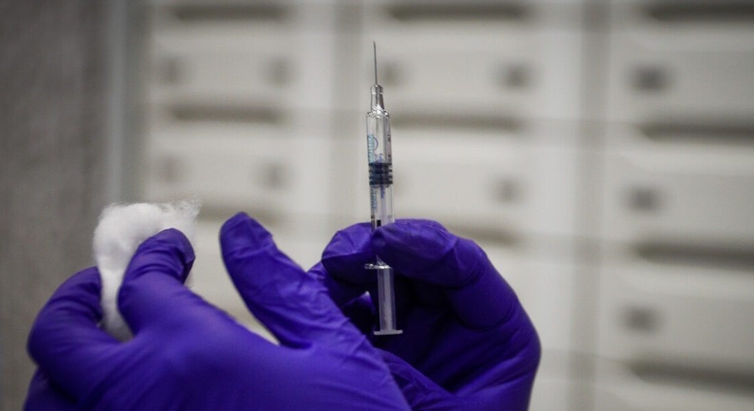 ΕΟΔΥ: Συνεχίζει να "θερίζει" η γρίπη