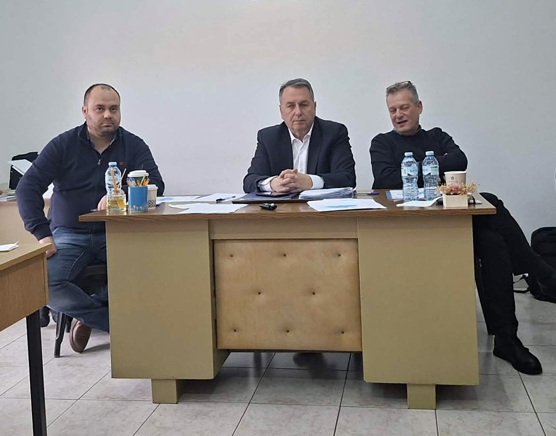 Aμεση λήψη μέτρων ανακούφισης ζητούν οι έμποροι