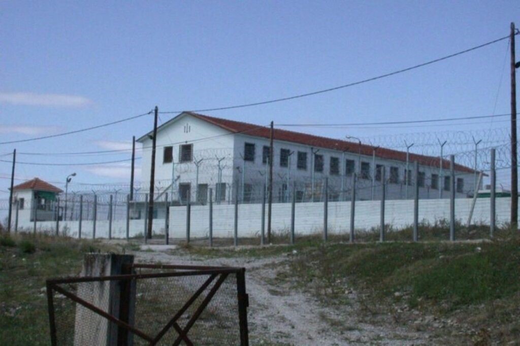 Ανήλικοι κρατούμενοι προκάλεσαν επεισόδια στις φυλακές