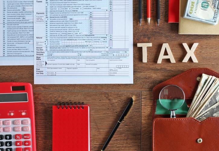 Στο μικροσκόπιο πάνω από 930 φορολογούμενοι