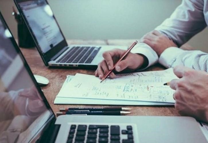 Στον "αυτόματο πιλότο" οι φορολογικές δηλώσεις