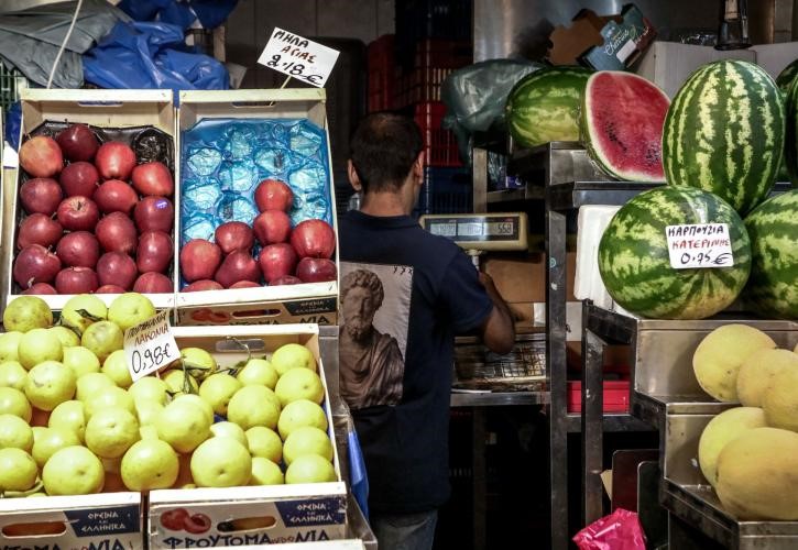 Αυξήσεις σε φρούτα και λαχανικά