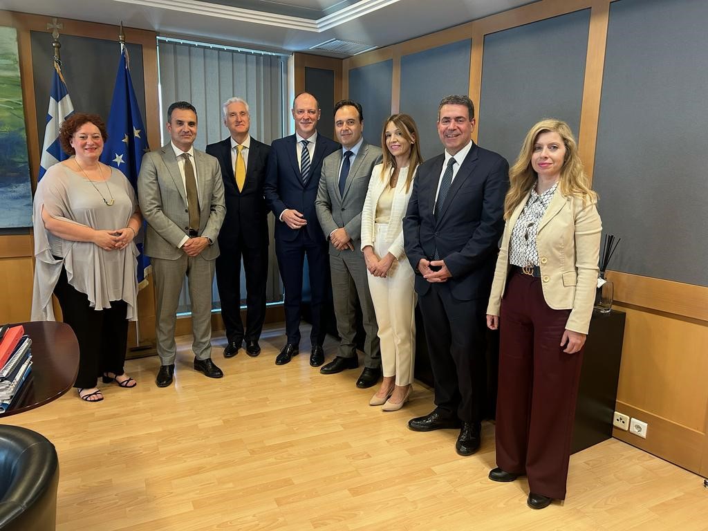 Συνεργασία με την Oracle για δωρεάν κατάρτιση 2.500 πολιτών