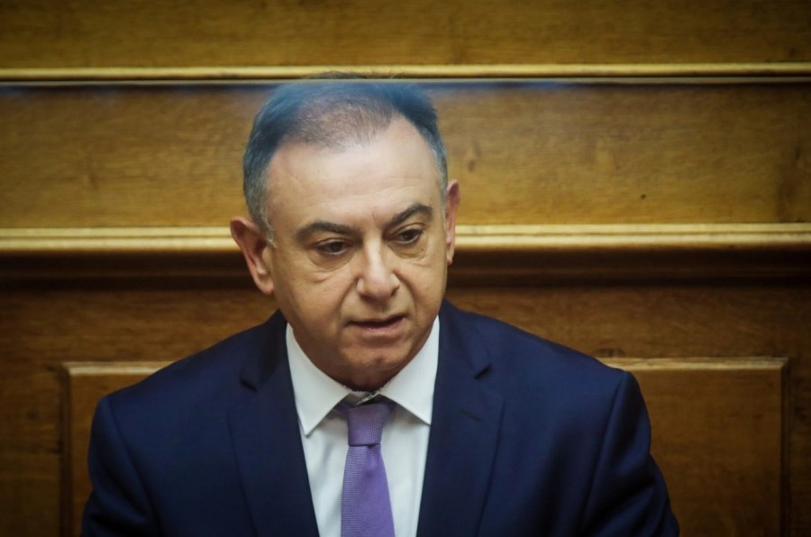 "Ο Κέλλας θέλει ρουσφετάκια, δεν ζει χωρίς αυτά"