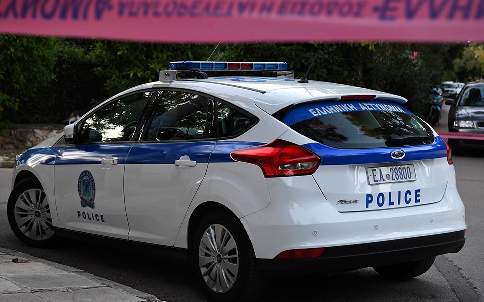 Λάρισα: Aνδρας επιχείρησε να αυτοκτονήσει