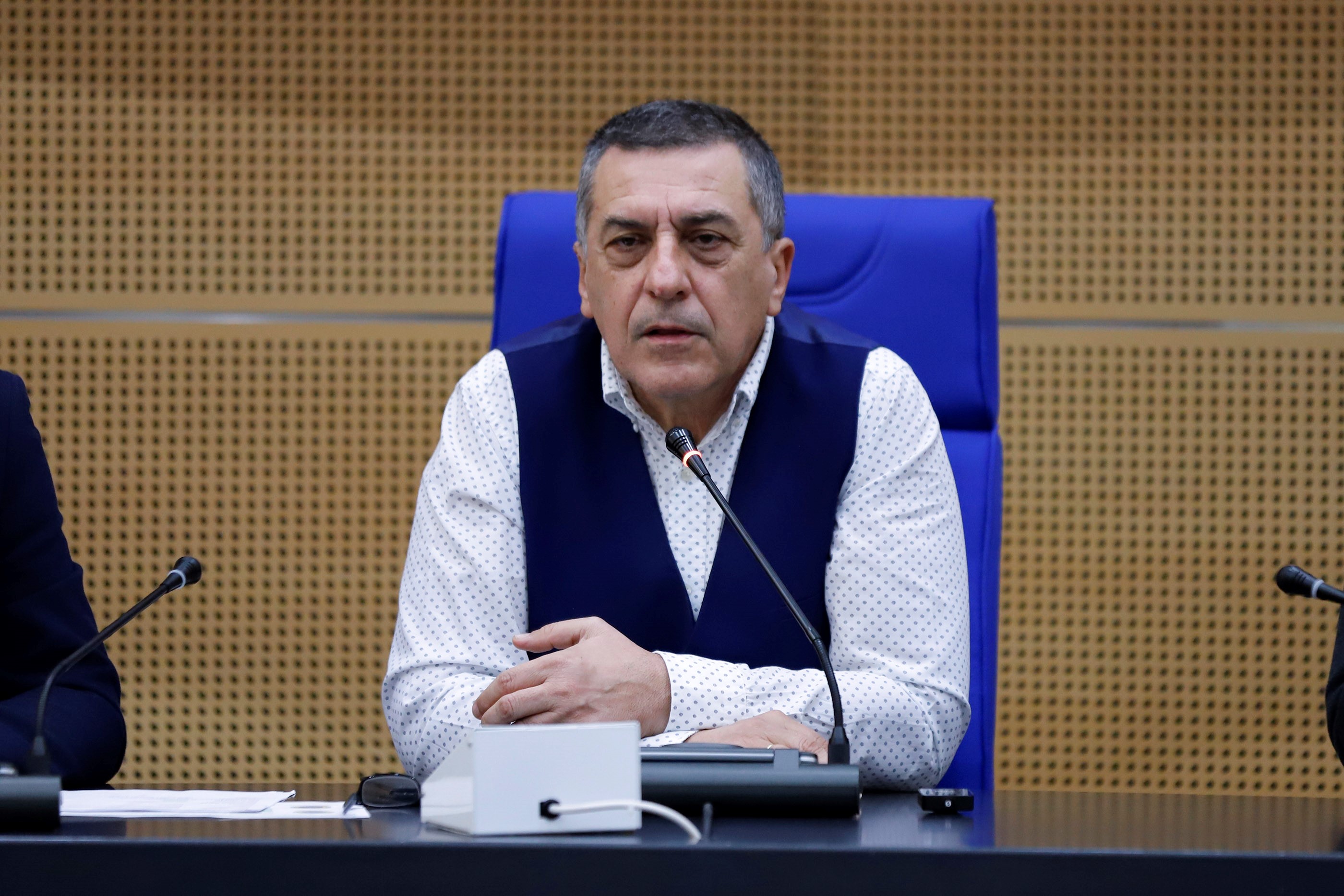 "Να ακολουθήσουμε το μοντέλο της Γαλλίας για την ευλογιά"