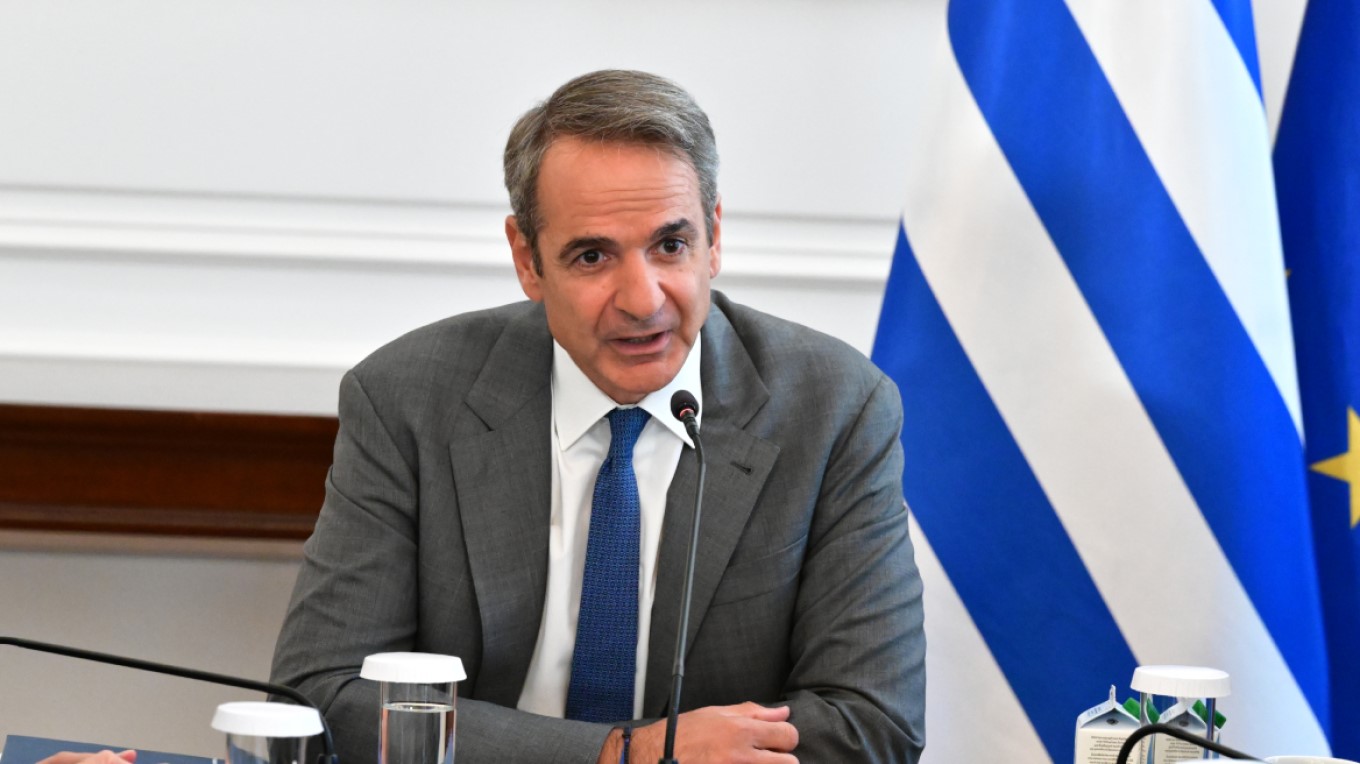 Τέσσερις παρεμβάσεις για την ακρίβεια