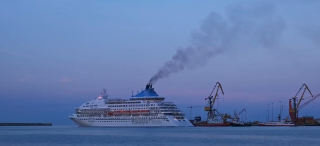 Προχωρούν οι εργασίες εκβάθυνσης του λιμανιού