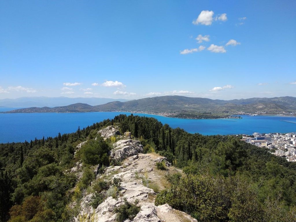 Σε επιφυλακή για τον κίνδυνο πυρκαγιών 