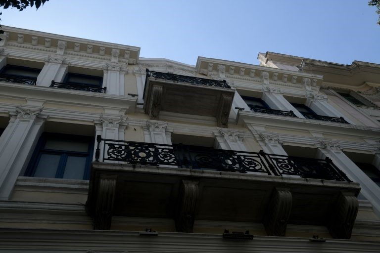 Συνελήφθη στη Βρετανία η 46χρονη κατηγορουμένη για τον εμπρησμό