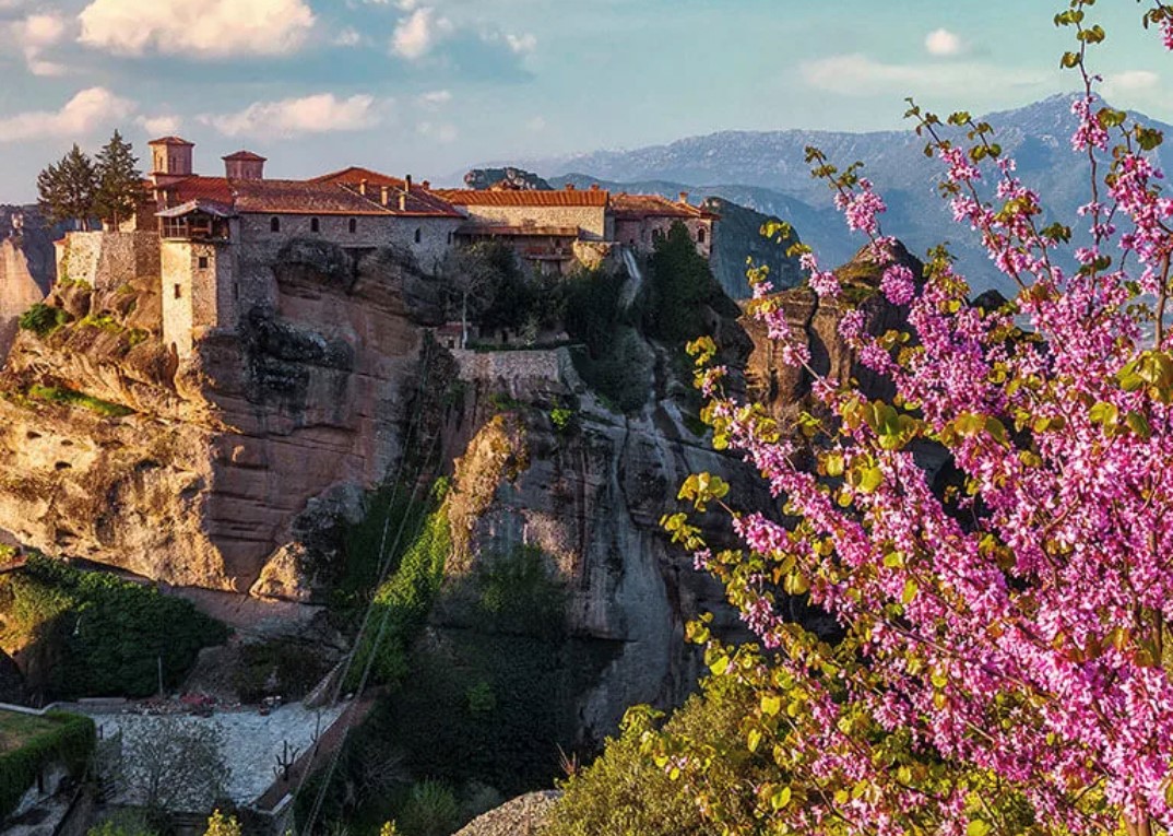 Στα ύψη οι πληρότητες και οι κρατήσεις στα καταλύματα