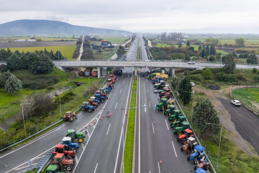 Eκλεισε η αερογέφυρα στο κόμβο Νίκαιας 