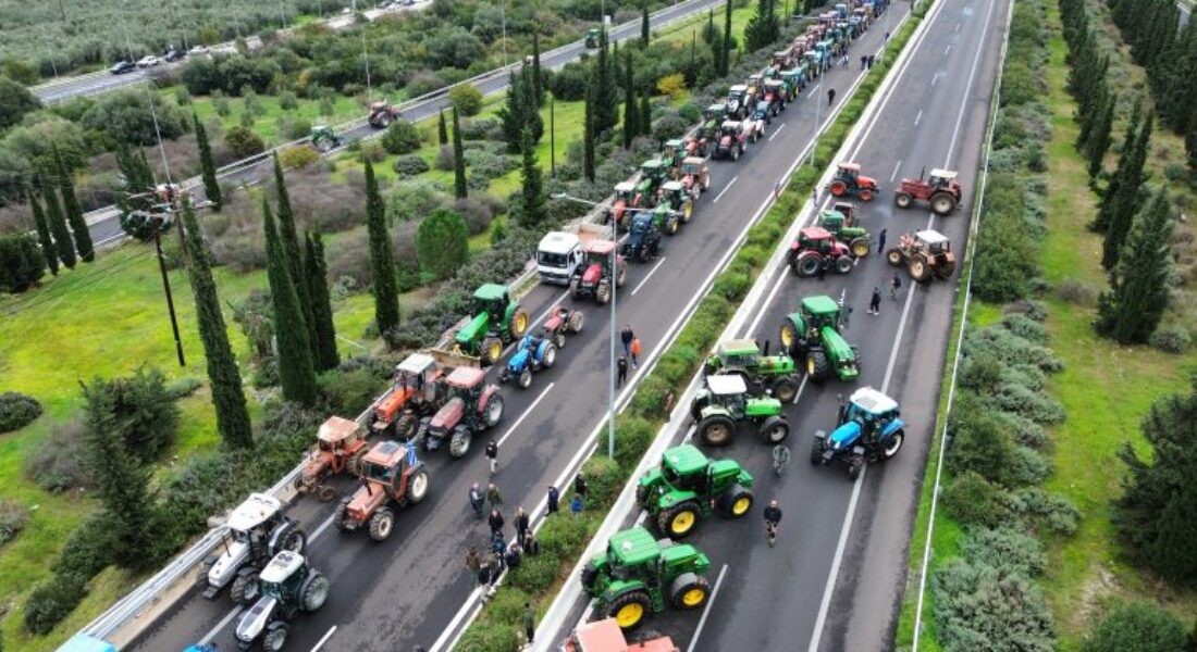 Τελεσίγραφο της κυβέρνησης για τα μπλόκα