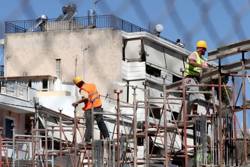 Aνακάμπτει η οικοδομή στη Θεσσαλία