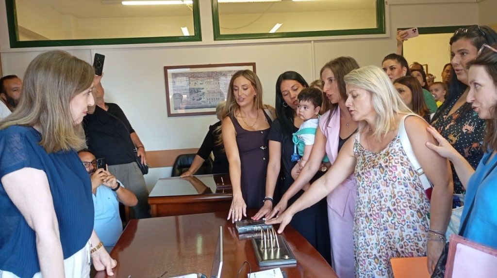 Ορκίστηκαν 43 νέοι εκπαιδευτικοί