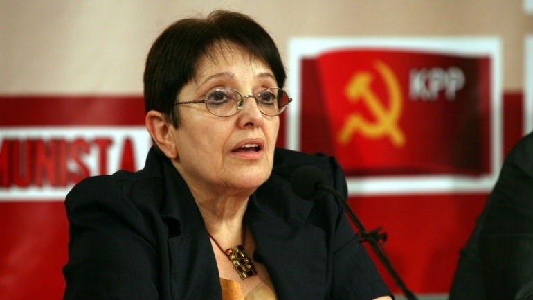 Σε εκδήλωση για τα 105 χρόνια του ΚΚΕ η Αλέκα Παπαρήγα
