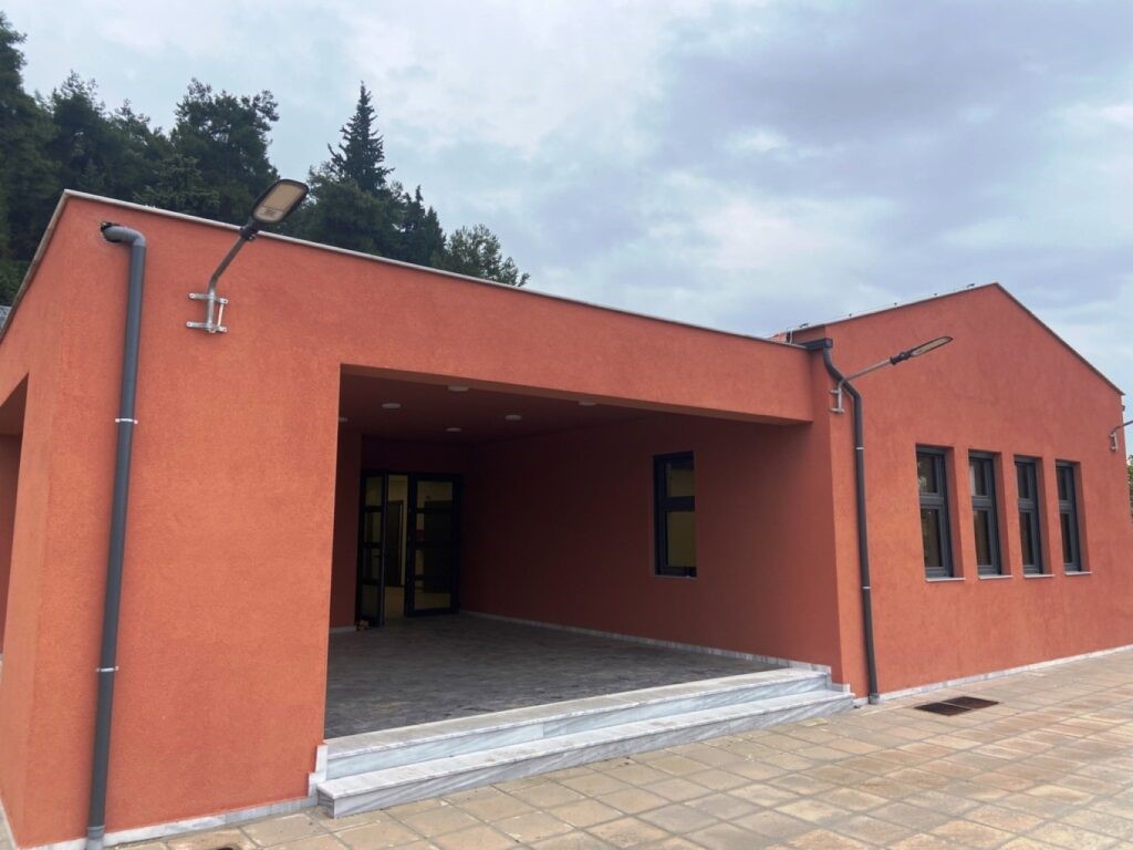 Στα Τρίκαλα το πρώτο ενεργειακά αυτόνομο σχολείο 