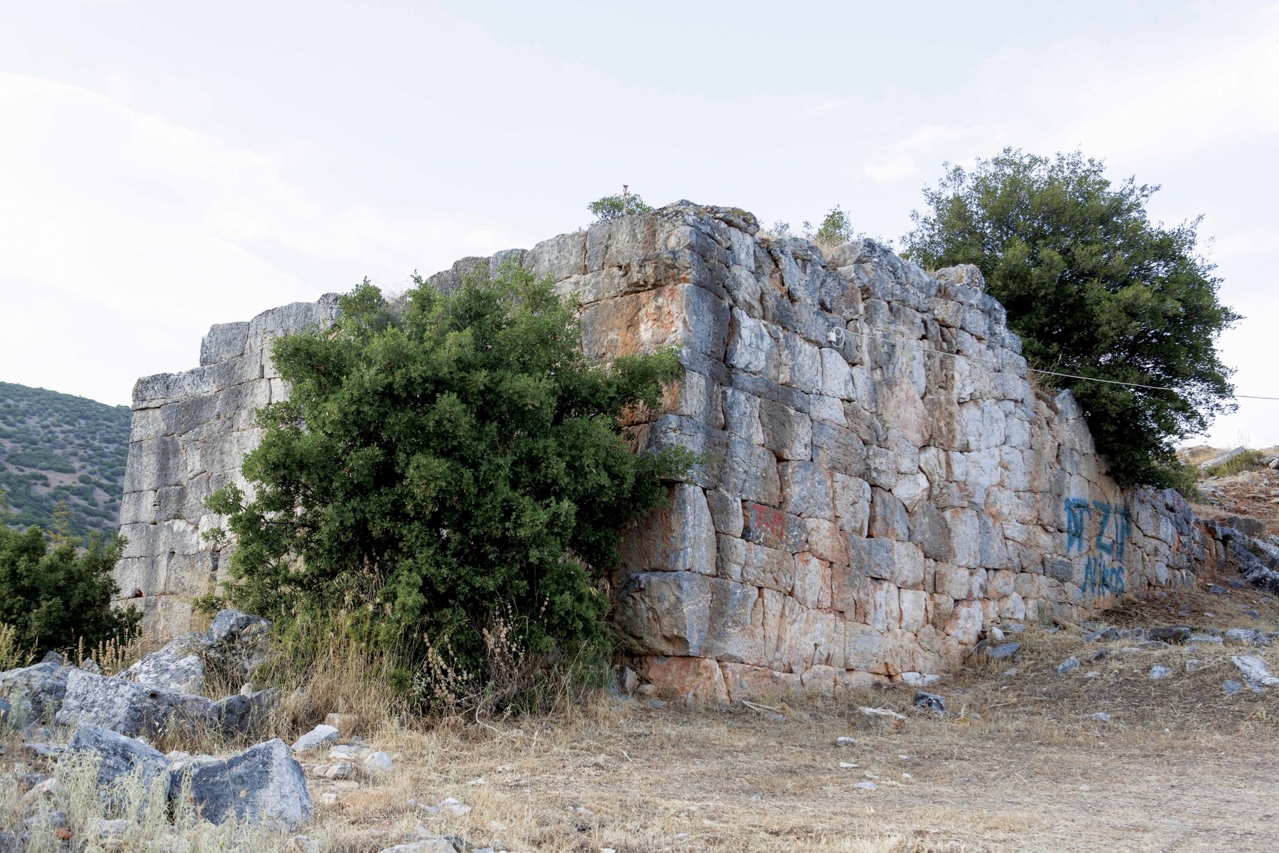 Σε εξέλιξη τα έργα αποκατάστασης στην Αρχαία Πέλιννα