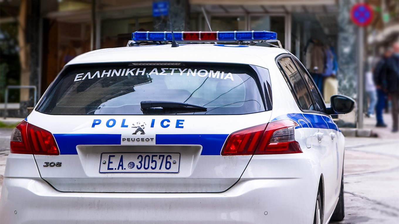 Με πέντε μαχαιριές σκότωσαν 63χρονη για να τη ληστέψουν