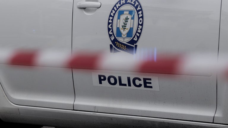 Σπείρα ρήμαζε σπίτια και οχήματα