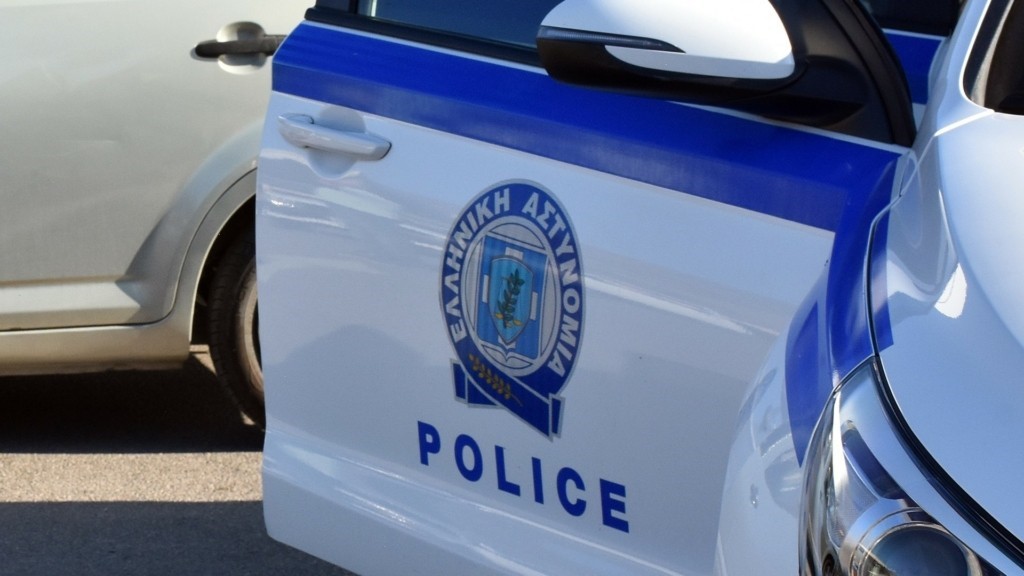 Στα χέρια της ΕΛ.ΑΣ. 18χρονος για κλοπές καταστημάτων