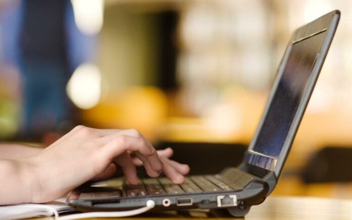 Λάρισα: Πορνογραφία ανηλίκων με ...τεχνητή νοημοσύνη