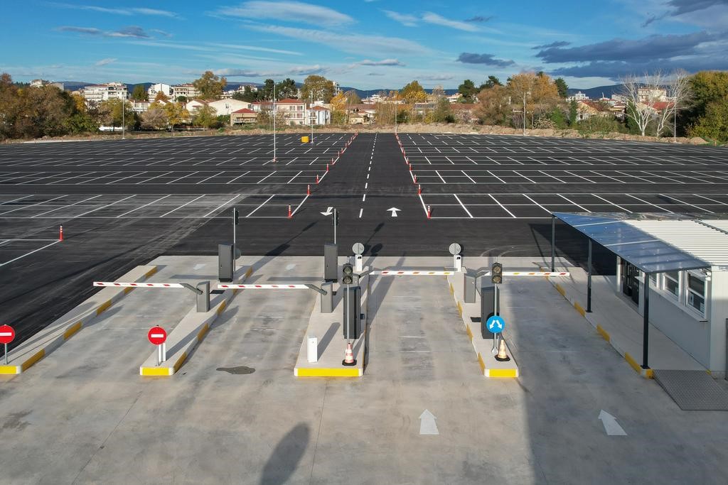 Το πάρκινγκ “Στρούγκα” ξεκινάει την λειτουργία του