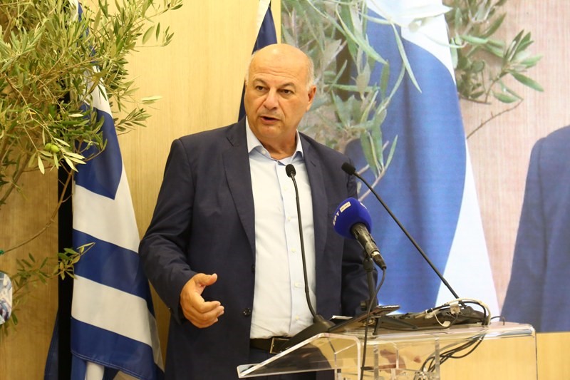 "Όσοι πήραν παράνομα χρήματα, θα τα επιστρέψουν"