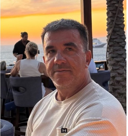 Λαρισαίος πέθανε την ώρα που χόρευε σε κέντρο της πόλης